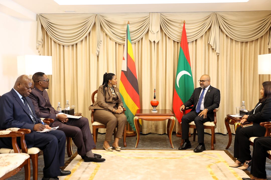 Newly appointed Non-Resident Ambassador of Zimbabwe calls on Minister Dr. Khaleel