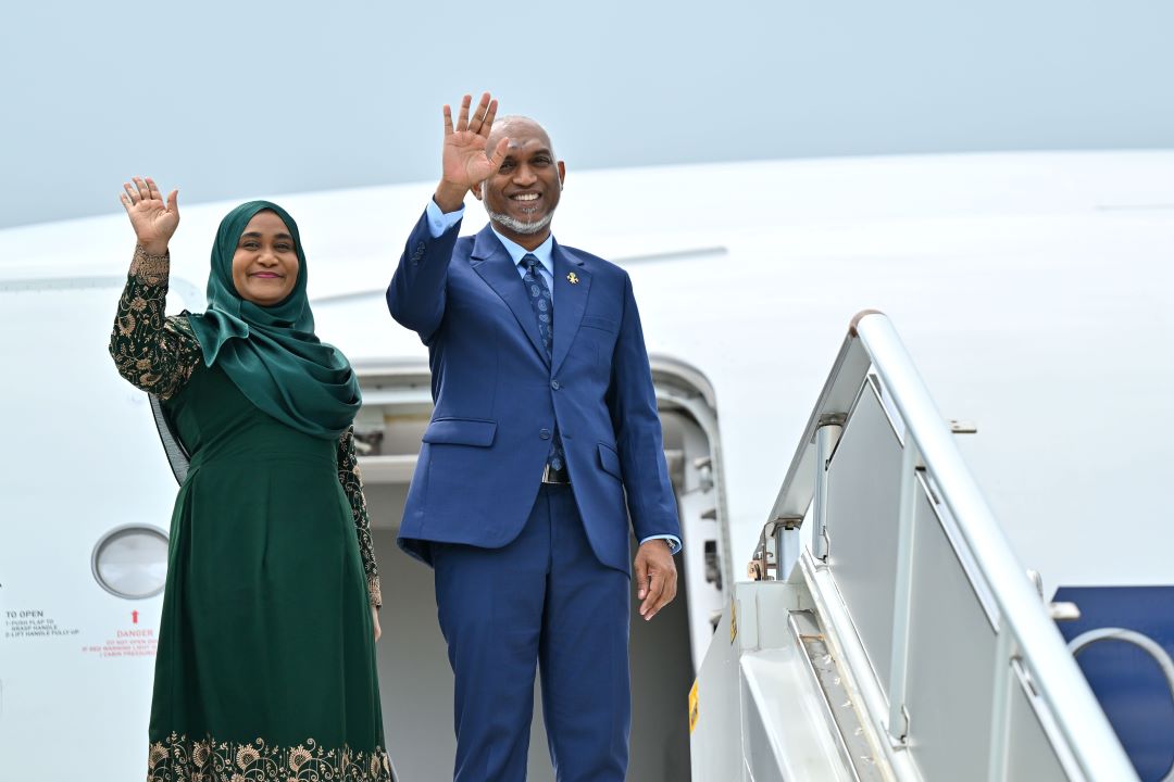 President and First Lady depart to Singapore on state visit