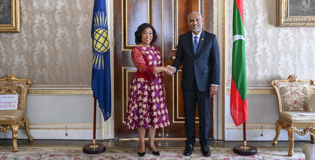 President meets the Secretary-General of the Commonwealth