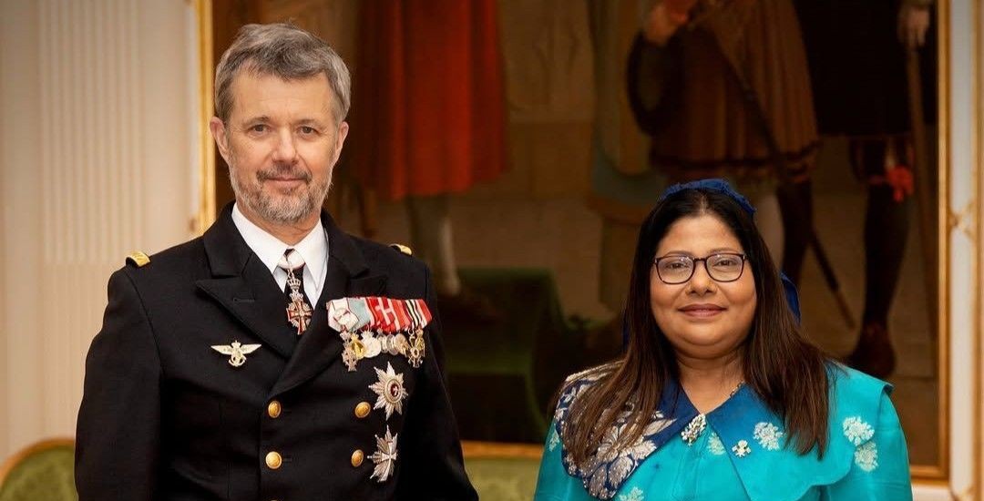 Non-Resident Ambassador of the Maldives to Denmark presents Credentials to the King of Denmark