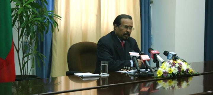 Minister briefs the Local Media