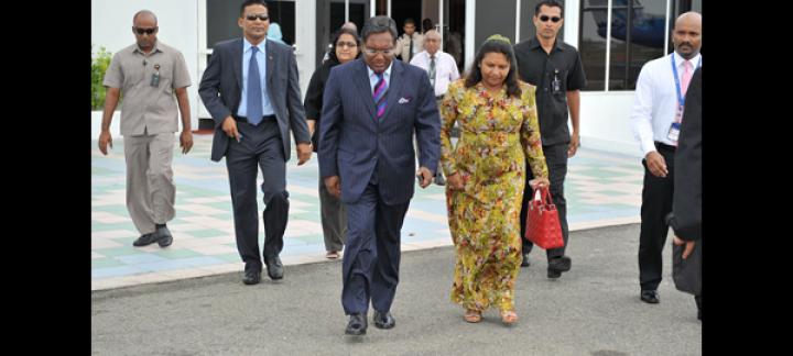 President Waheed Arrives in London for Diamond Jubilee Celebrations