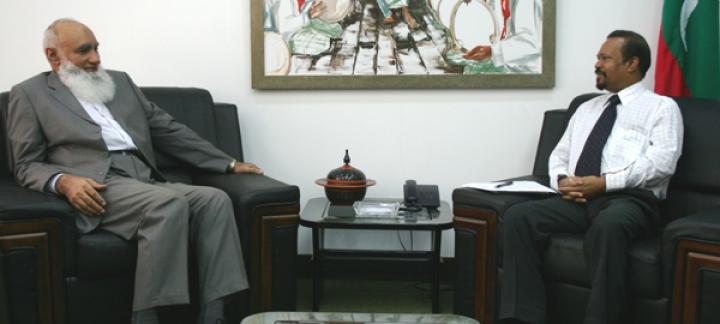 High Commissioner of Pakistan paid a farewell calls on the Foreign Minister