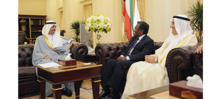 President Waheed visits the Parliament House of Kuwait