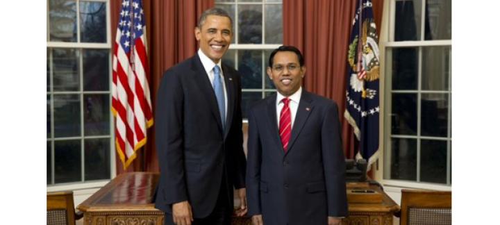 New Ambassador of Maldives presents Credentials to President Obama