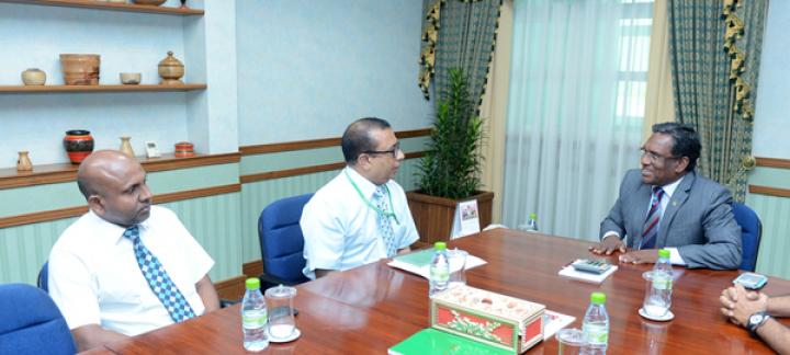 President requests the Elections Commission to hold dialogue with the candidates to overcome differences