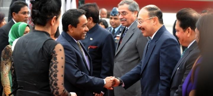 President and First Lady arrive in New Delhi