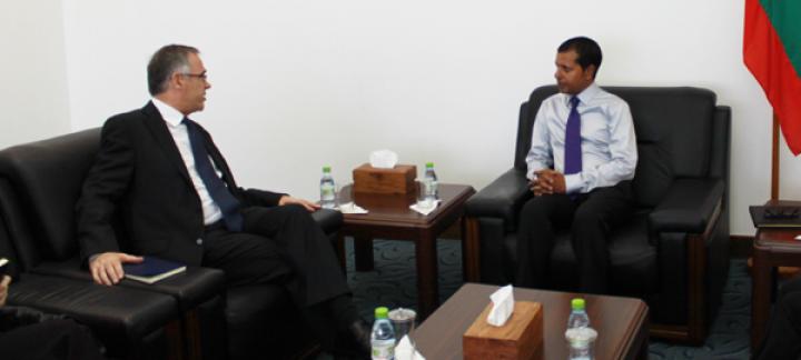 British High Commissioner calls on the Foreign Secretary
