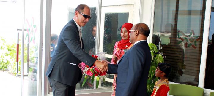 Mauritius Minister of Civil Service and Administration Reform Arrives in Male’